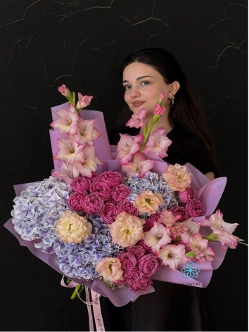 Gorgeous Colorful Flower Bouquet